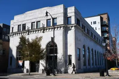 Multimillion-dollar deal to turn historic Des Plaines building into restaurant awaits key vote Tuesday