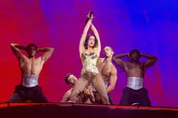 Concert Review: Dua Lipa wows Atlanta fans with dance-filled ‘Radical Optimism’ tour