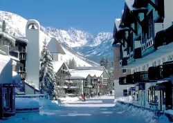 Federal appeals court allows Vail to ban UPS, FedEx trucks from pedestrian malls